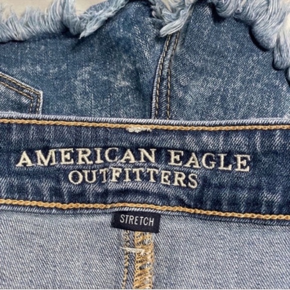 American Eagle Hi Rise Shortie - Picture 5 of 9